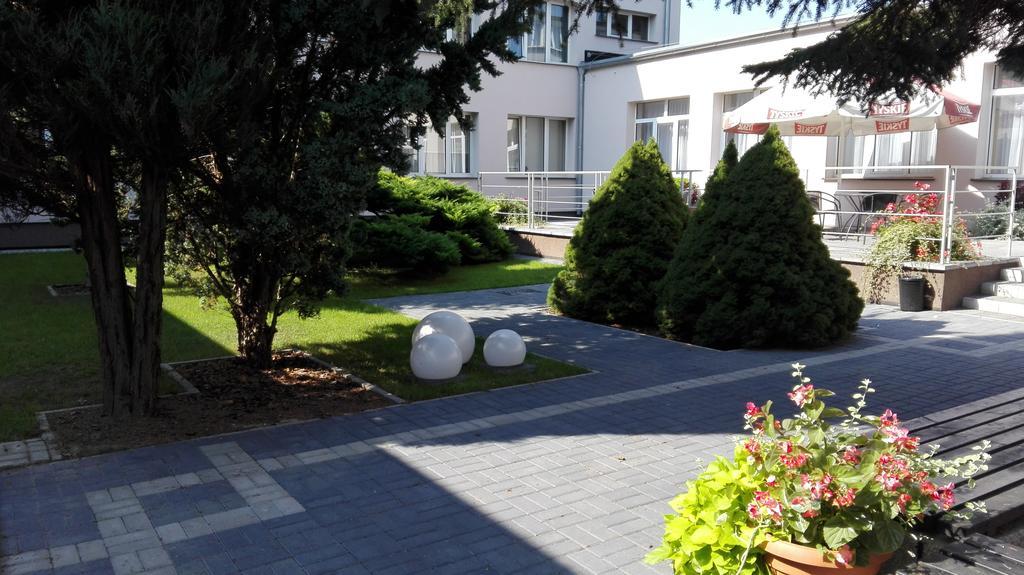 Hotel Odr Sulechow Exterior photo